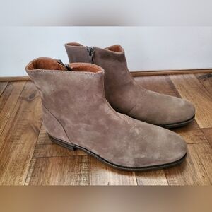 Men's Suede Boots